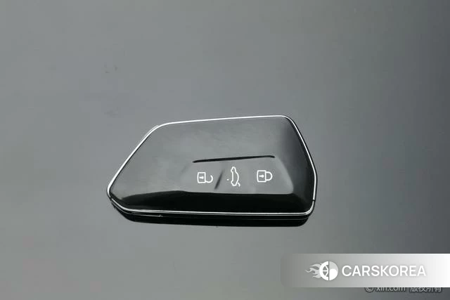 Volkswagen ID.3 2023 Белый из Китая