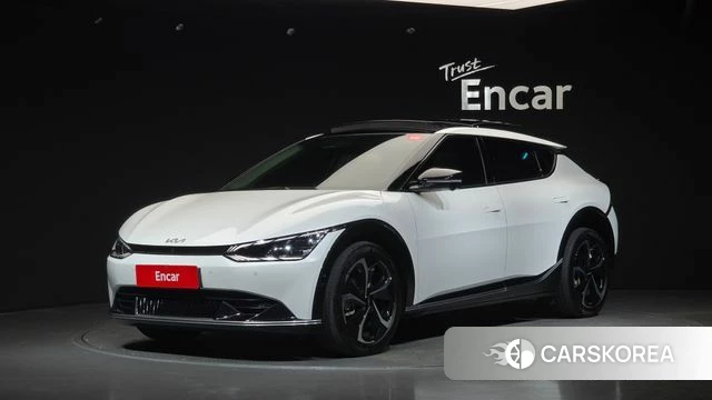 Kia EV6 2023 Белый из Кореи