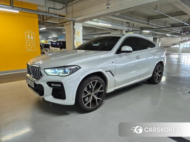 BMW X6 (G06) 2021 Белый из Кореи