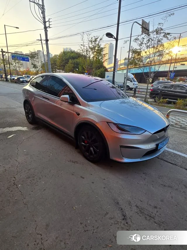 Tesla Model X 2024 Серебряный из Кореи