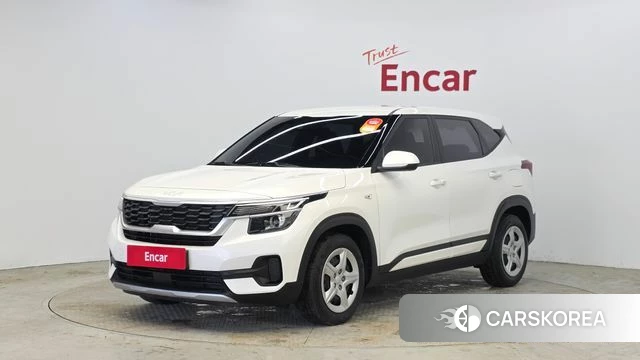 Kia Seltos 2022 Белый из Кореи