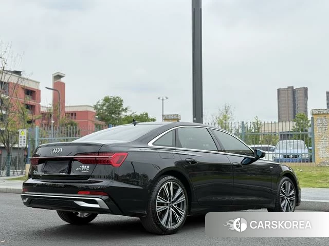 Audi A6L 2024 Черный из Китая