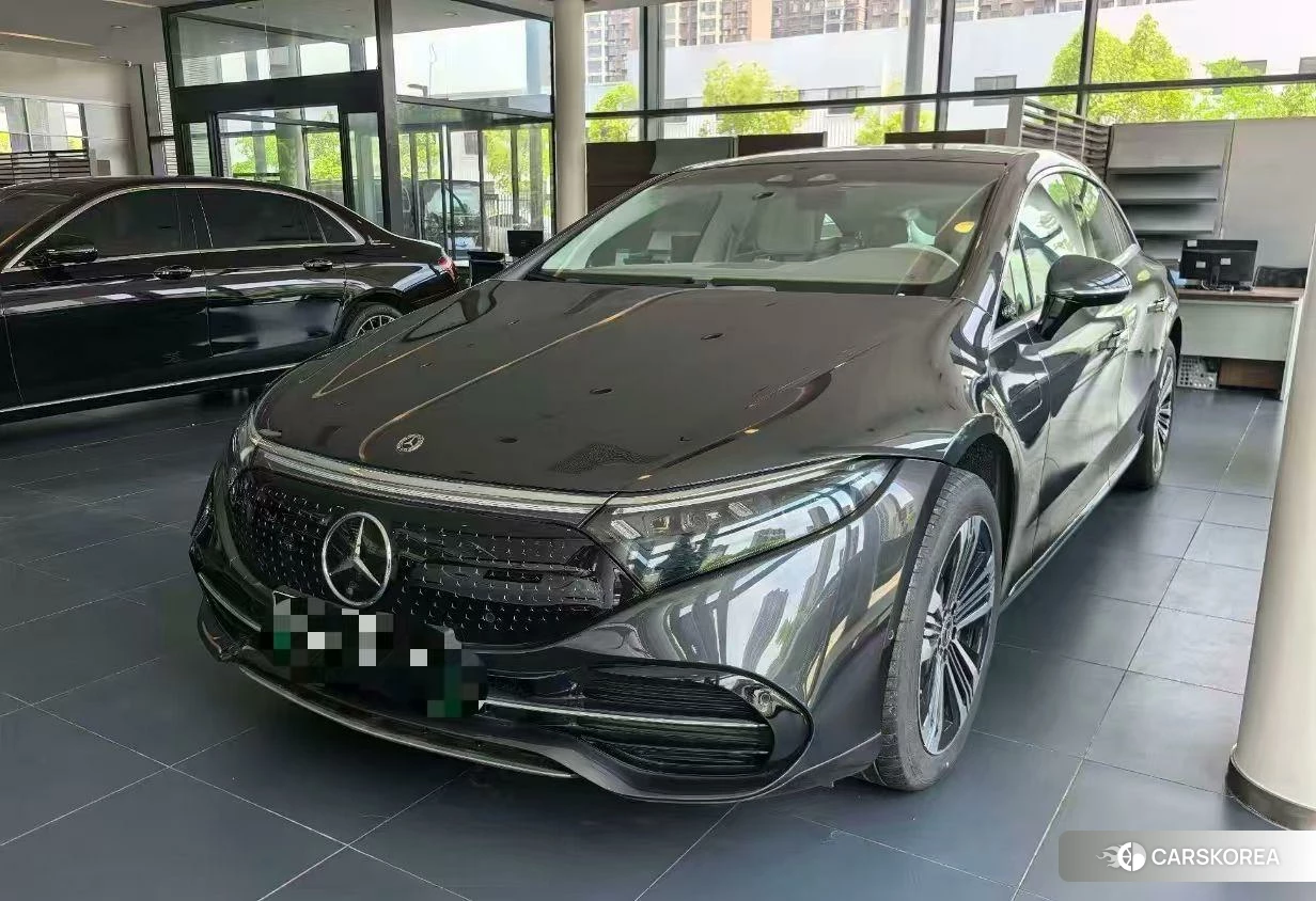 Mercedes-Benz EQS 2022 Темно-серый из Китая