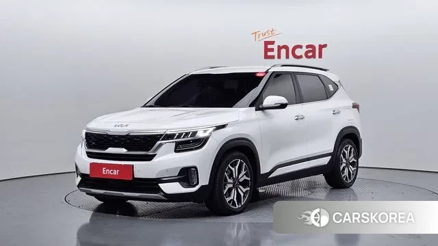 Kia Seltos 2022 Белый из Кореи