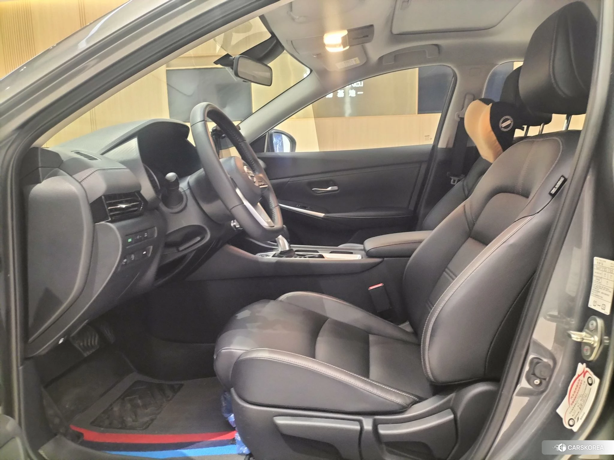 Nissan Xuan Yi 2021 Темно-серый из Китая