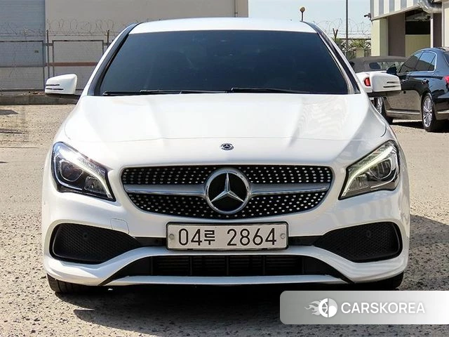 Mercedes-Benz CLA-Class C117 2018 Белый из Кореи