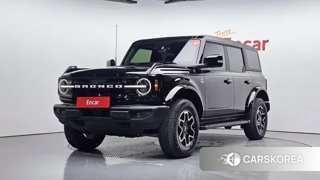 Ford Bronco 6th Generation 2024 Черный из Кореи