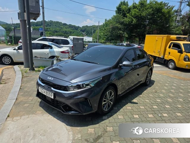 Kia The New K3 2nd generation 2022 Серый из Кореи