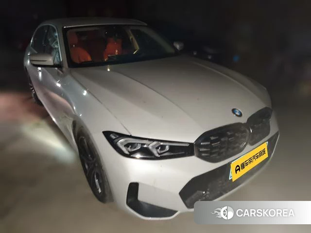 BMW 3 series 2023 Белый из Китая