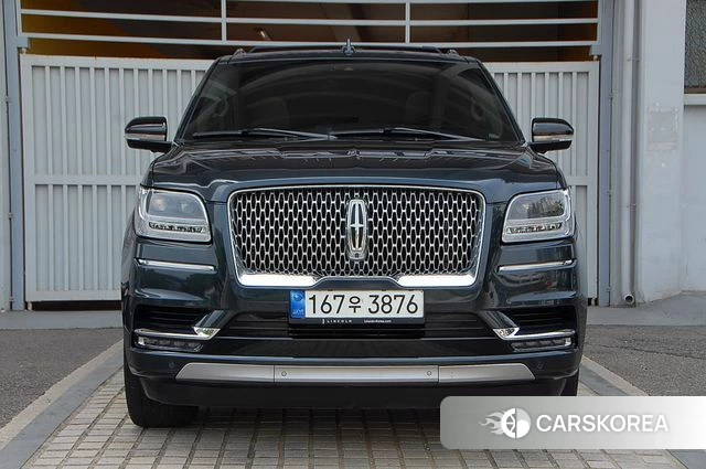 Lincoln Navigator 4th generation 2021 Серый из Кореи