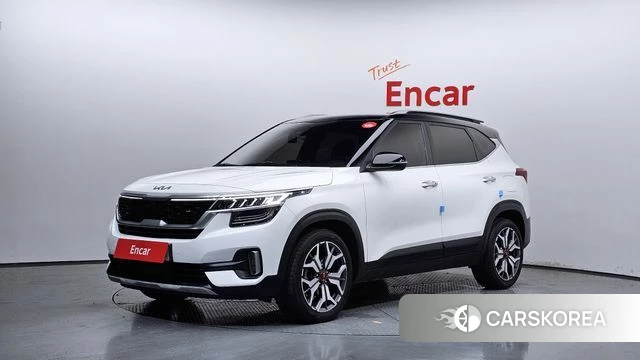 Kia Seltos 2021 Белый из Кореи