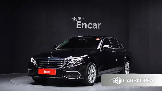Mercedes-Benz E-Class W213 2019 Черный из Кореи
