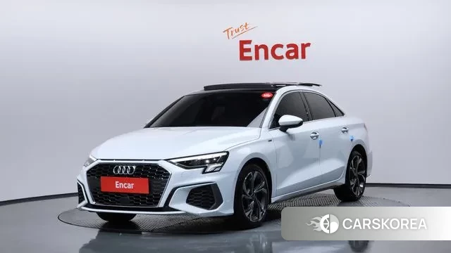 Audi A3 (8Y) 2023 Белый из Кореи