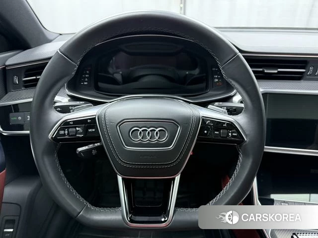 Audi A7L 2024 Черный из Китая