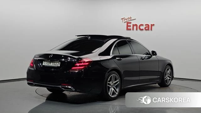 Mercedes-Benz S-Class W222 2019 Черный из Кореи