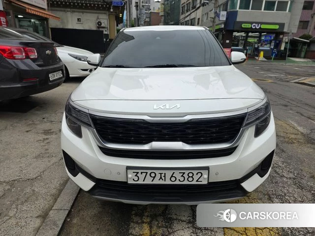 Kia Seltos 2022 Белый из Кореи