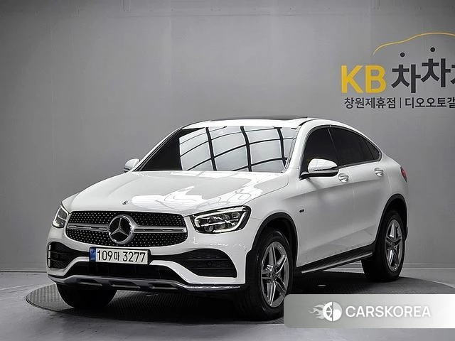 Mercedes-Benz GLC-Class X253 2021 Белый из Кореи