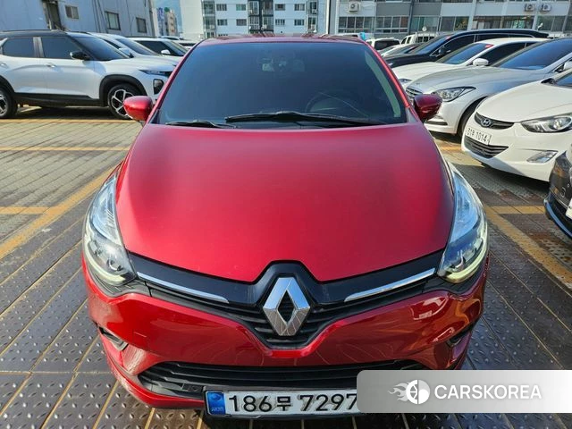 Renault Korea (Samsung) Clio 2018 Красный из Кореи