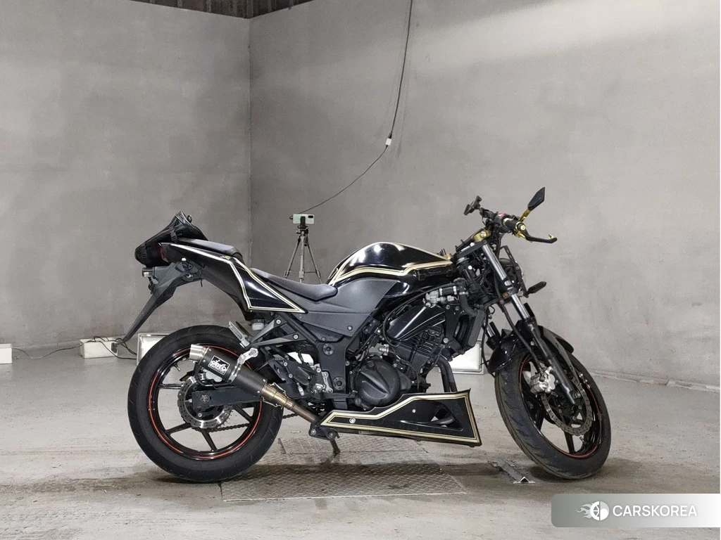 Проданный Kawasaki NINJA 250R id 4148435 из Японии, фото 2