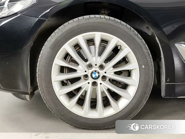 BMW 5 series 2024 Черный из Китая
