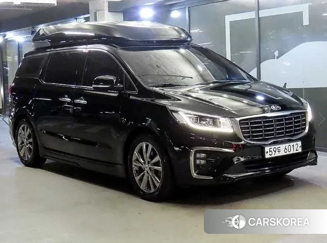 Kia The New Carnival 2018 Черный из Кореи