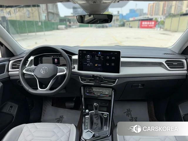 Volkswagen Tanyue 2024 Темно-серый из Китая