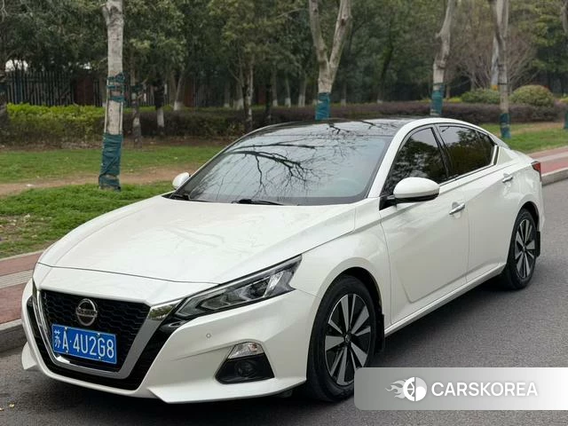 Nissan Teana 2021 Белый из Китая