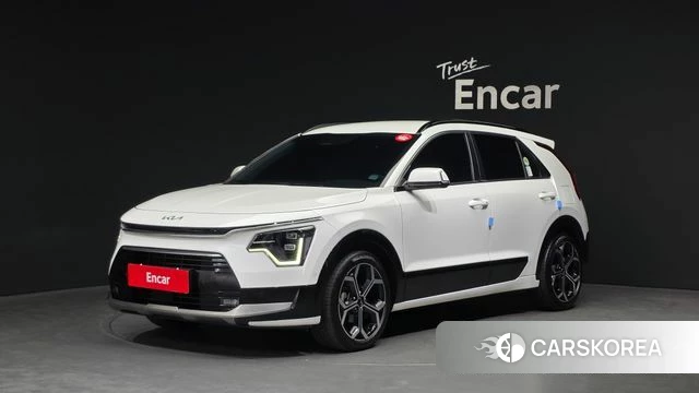Kia Di Ol Nu Niro 2022 Белый из Кореи