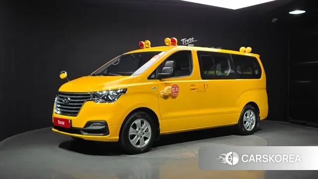 Hyundai The New Grand Starex 2019 Желтый из Кореи