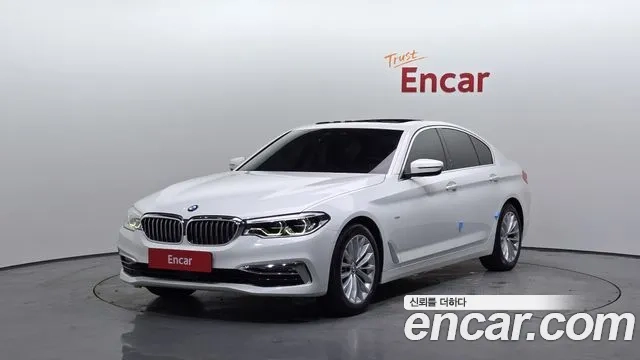 BMW 5 Series (G30) 2018 Белый из Кореи