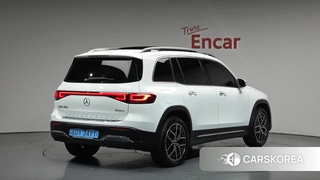 Mercedes-Benz EQB X243 2023 Черный из Кореи