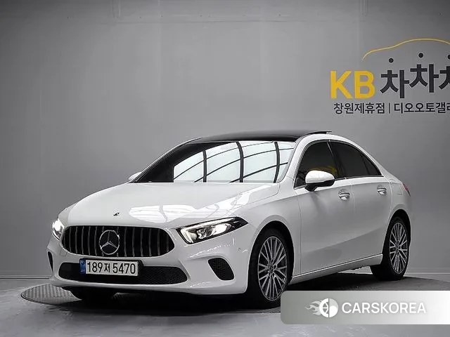 Mercedes-Benz A-Class W177 2021 Белый из Кореи