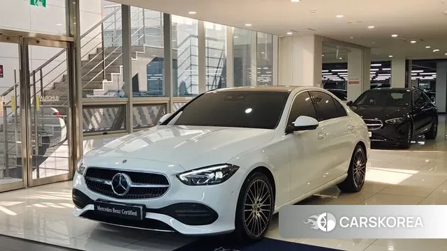 Mercedes-Benz C-Class W206 2024 Белый из Кореи