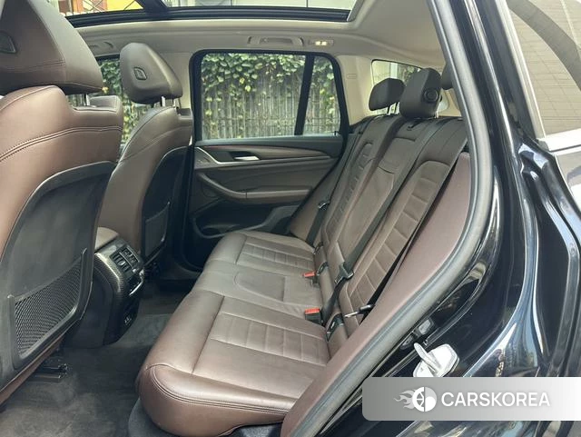 BMW X3 2021 Черный из Китая