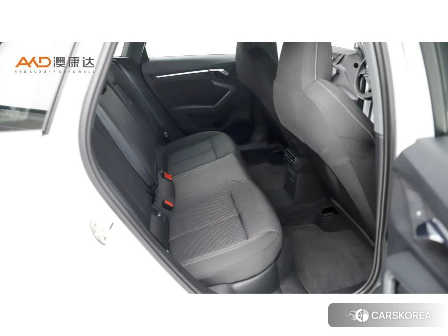 Audi A3 2021 Белый из Китая