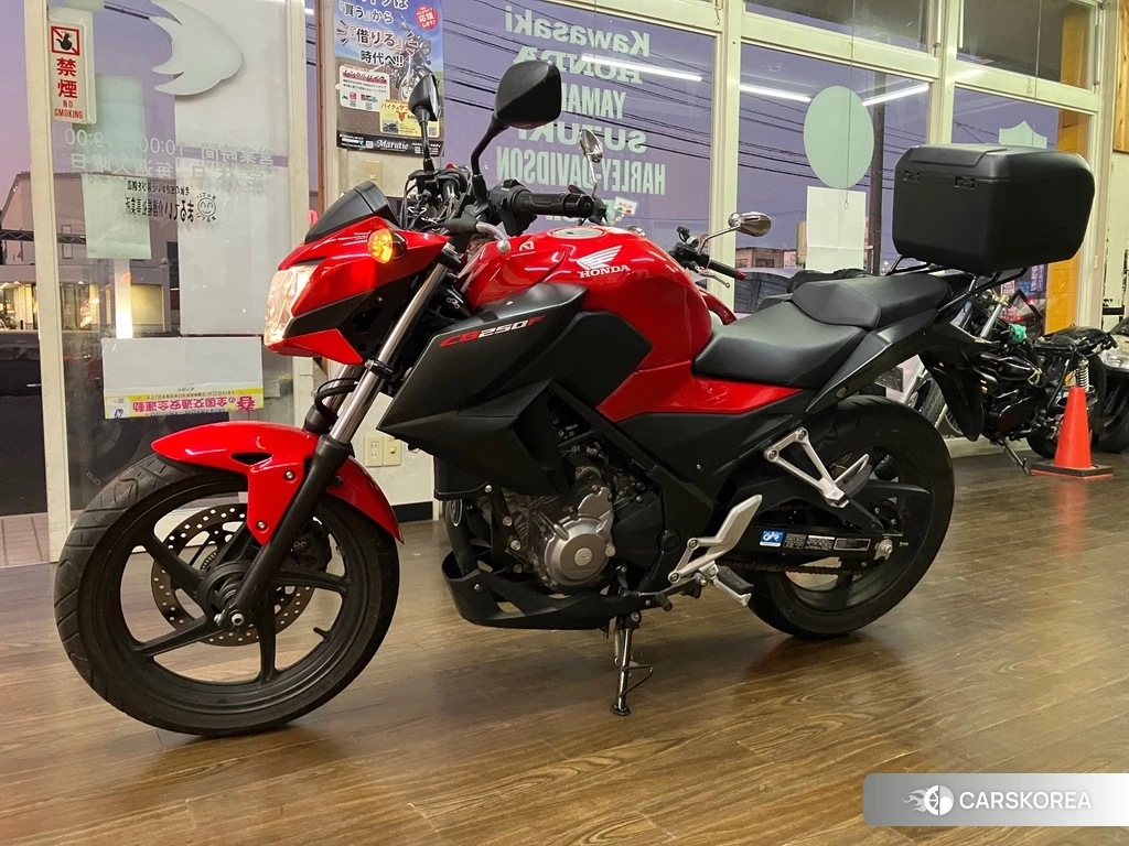 Проданный Honda CB250F 2016 из Японии, фото 2