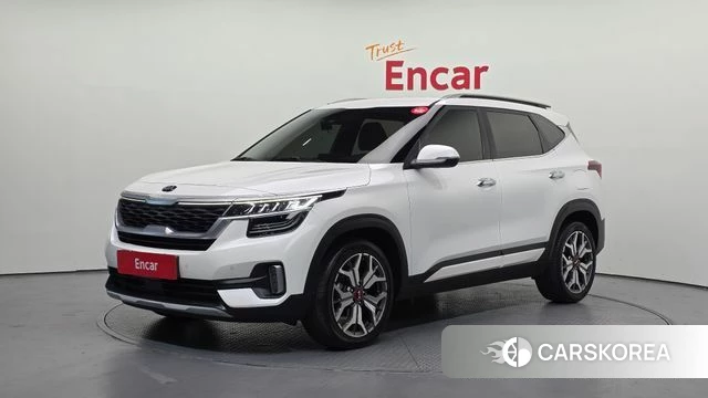 Kia Seltos 2020 Белый из Кореи
