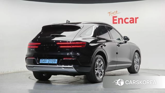 Genesis Electrified GV70 2022 Черный из Кореи