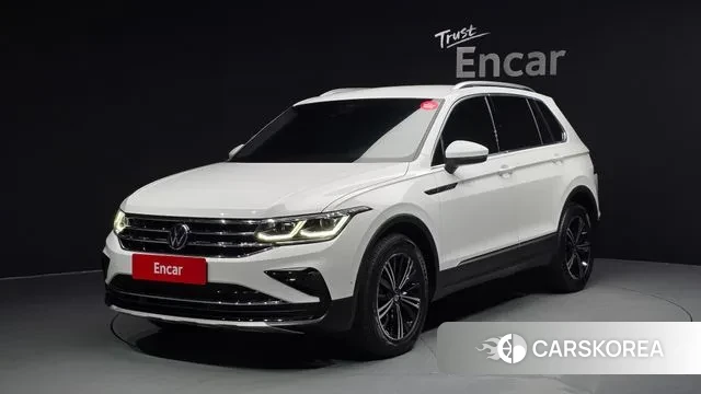 Volkswagen Tiguan second Generation 2023 Белый из Кореи