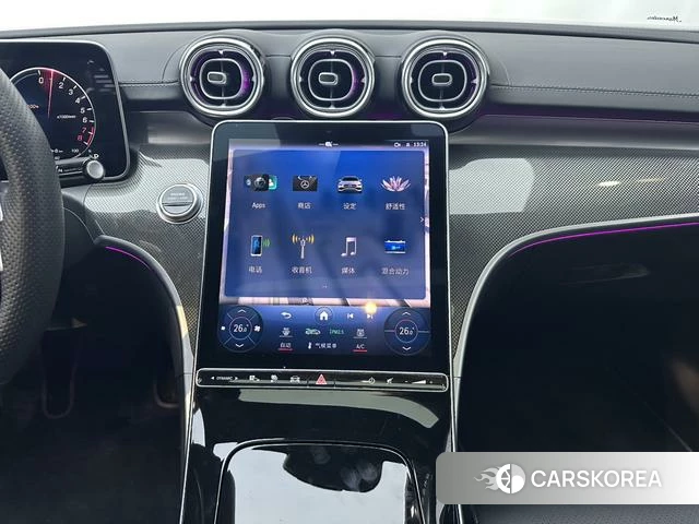Mercedes-Benz C-class PHEV 2024 Белый из Китая