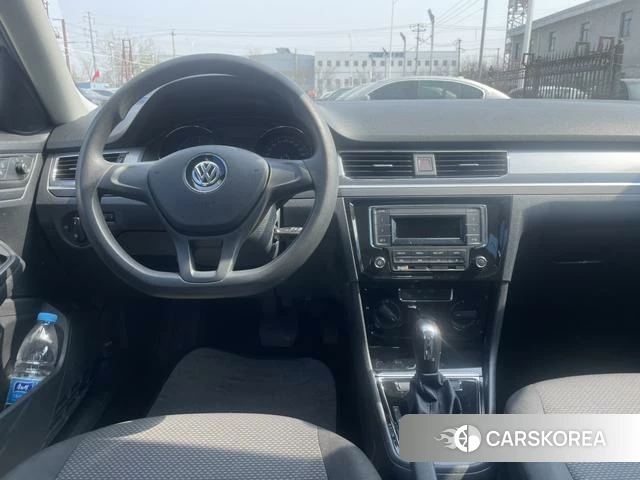 Volkswagen Bora 2023 Белый из Китая
