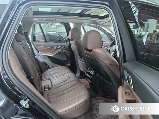 BMW X5 (imported) 2021 Черный из Китая