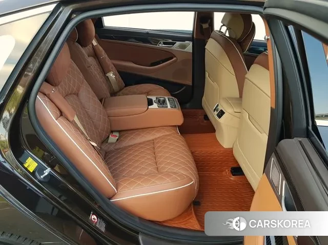 Genesis G80 2018 Коричневый из Кореи