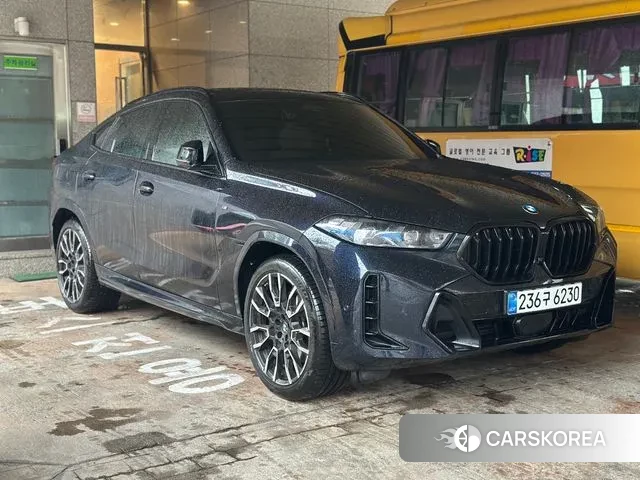 BMW X6 (G06) 2025 Черный из Кореи