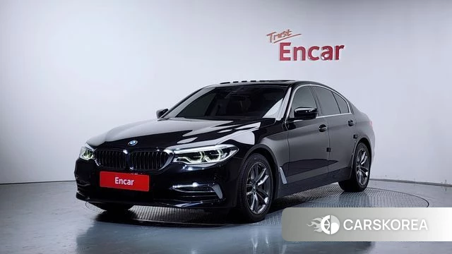 BMW 5 Series (G30) 2020 Черный из Кореи