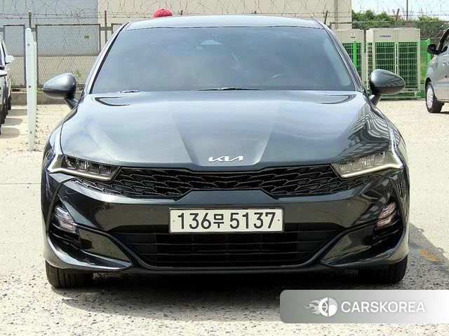 Kia K5 3rd generation 2022 Серый из Кореи