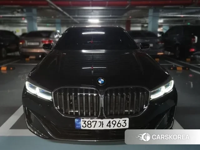 BMW 7 Series (G11) 2022 Черный из Кореи