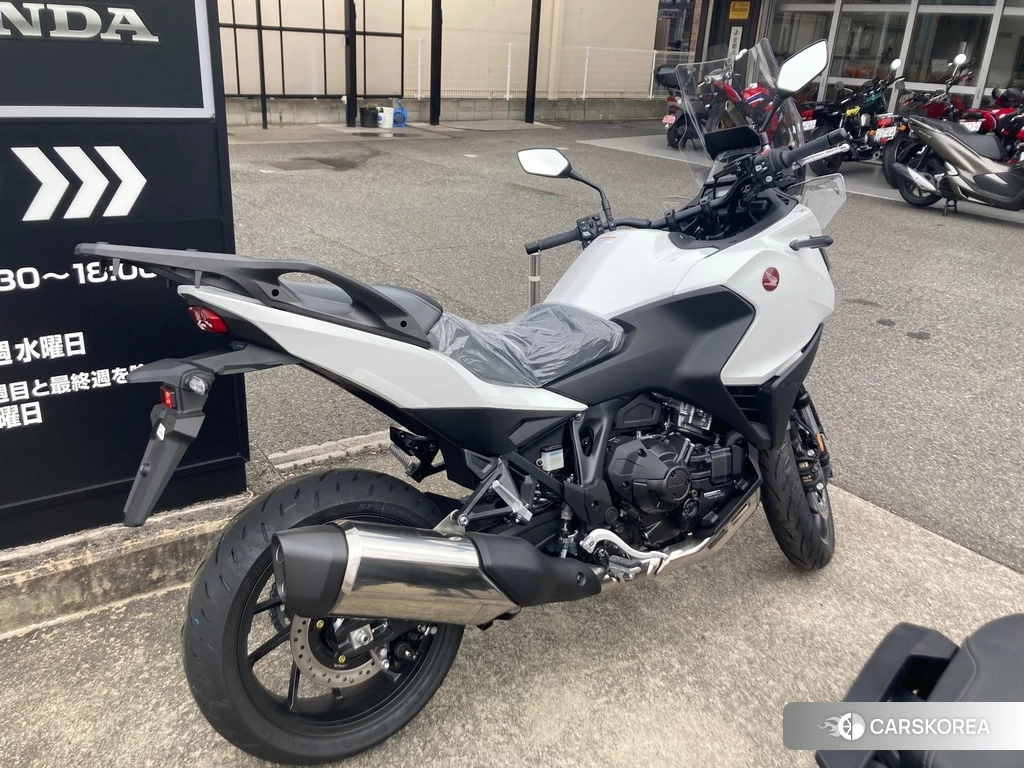 Проданный Honda NT1100 2023 из Японии, фото 2