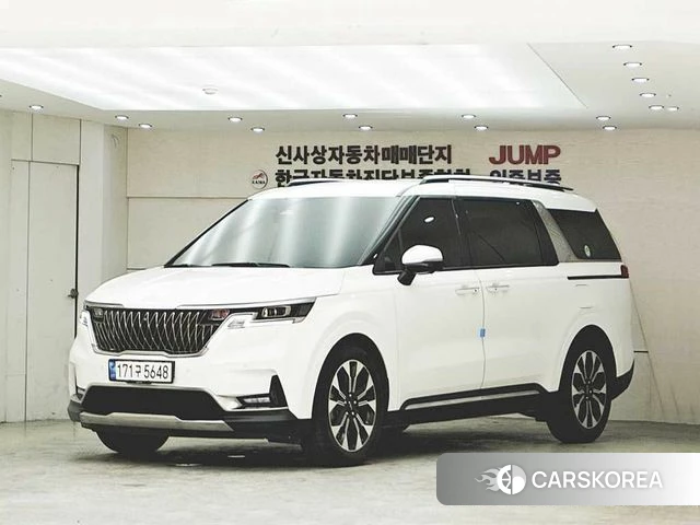 Kia Carnival 4th generation 2023 Белый из Кореи