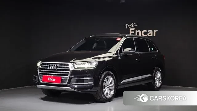 Audi Q7 (4M) 2019 Черный из Кореи
